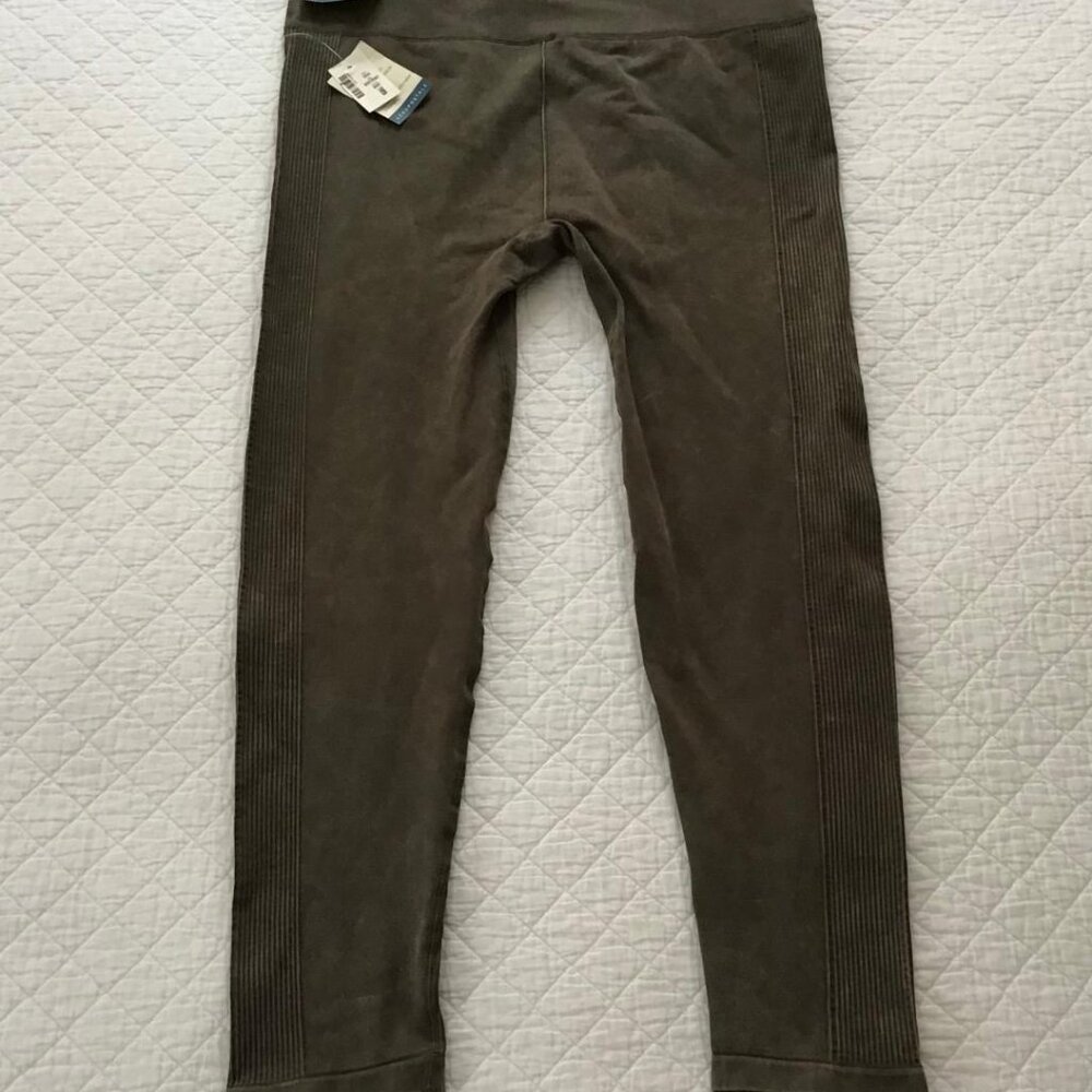 Aeropostale Army Green High Rise Seamless Leggings Women’s Size XL‎ New